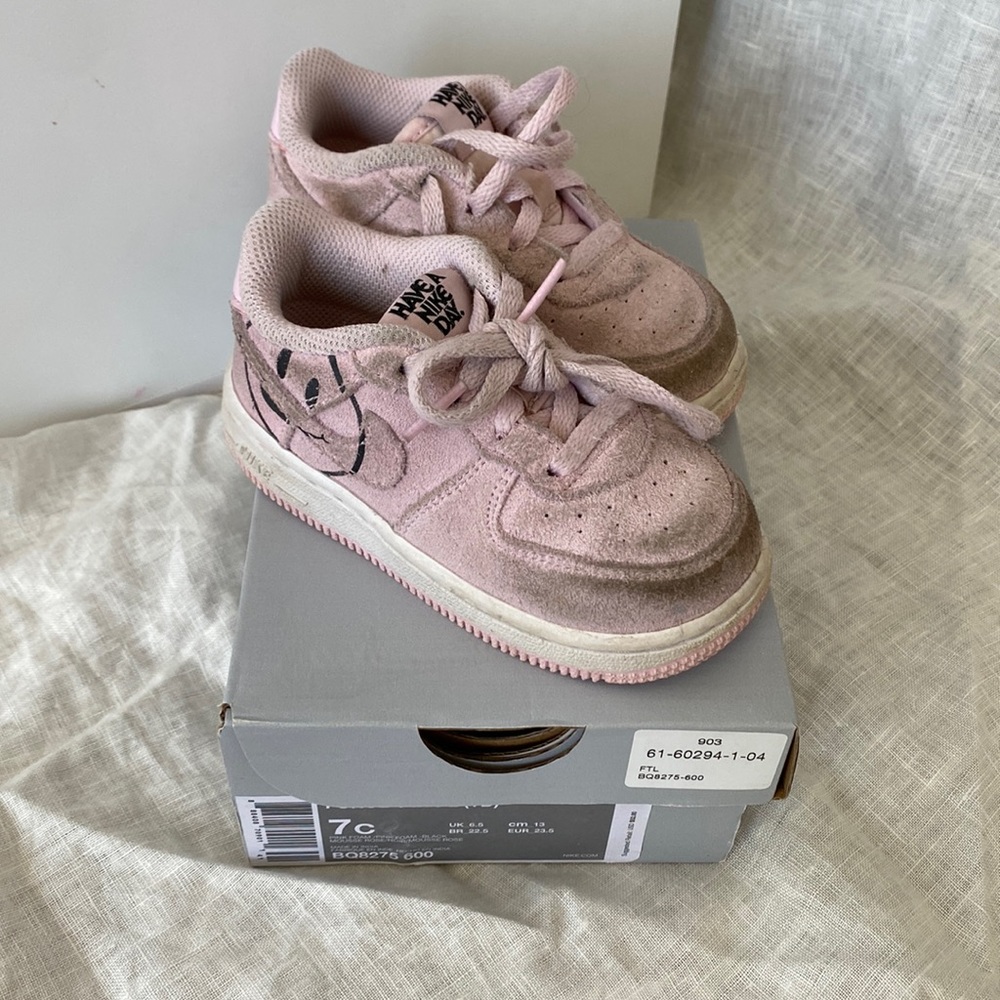 Nike force 1